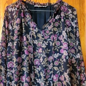 Beautiful Loft V-Neck Floral Blouse - Size PL